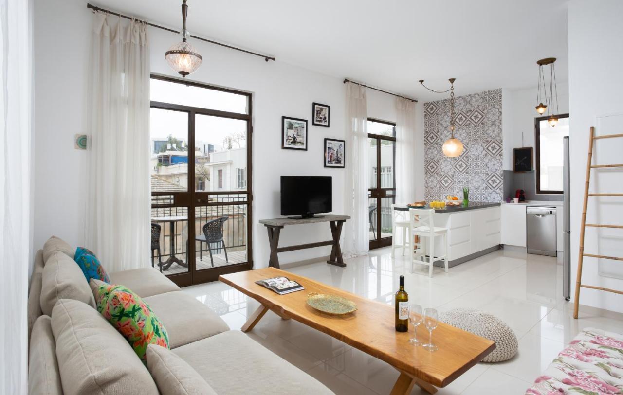 Appartamento Modern 2Br With Mamad By Holyguest Tel Aviv Esterno foto